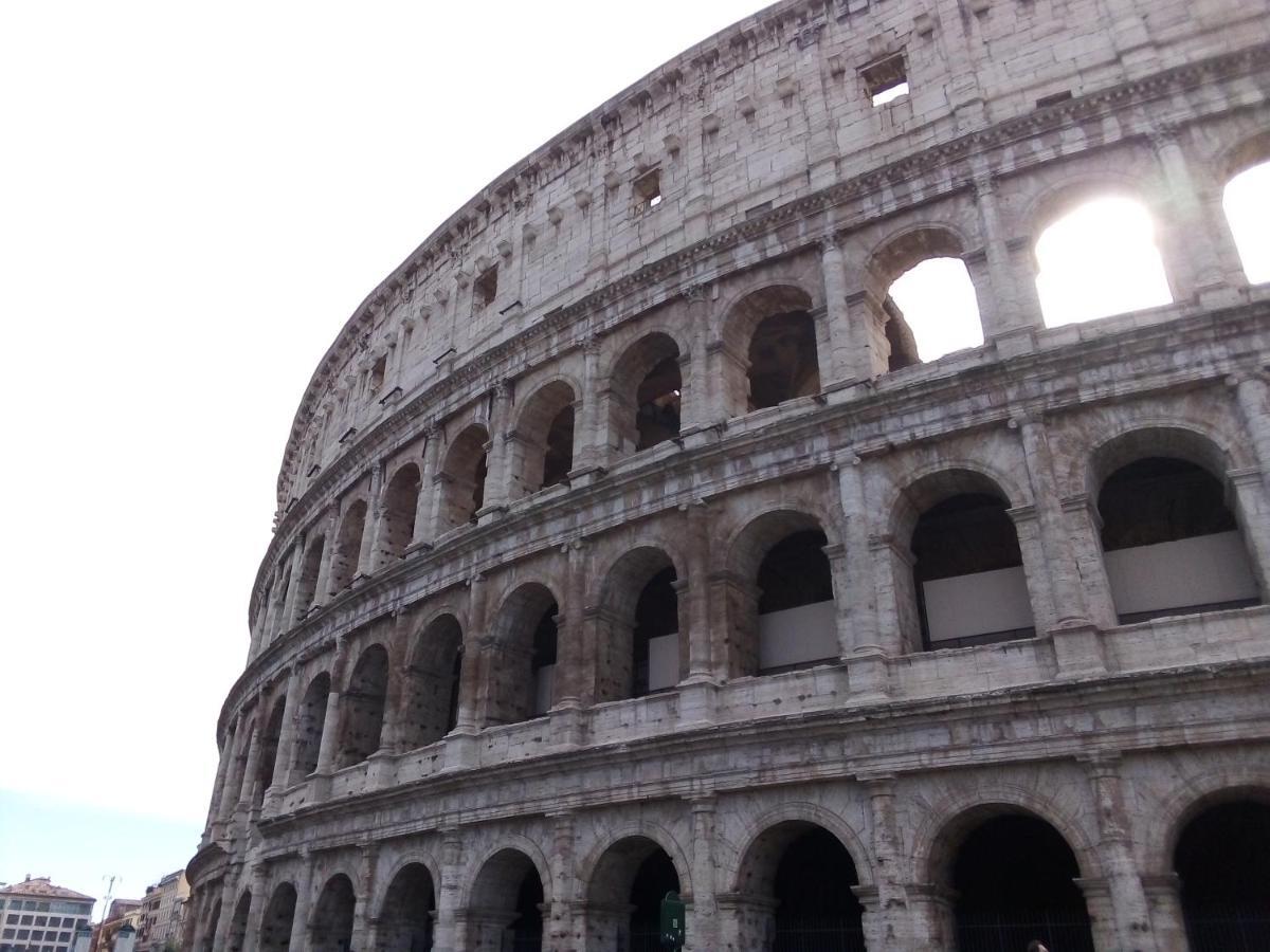 Boschetto Monti Apartment Rome Bagian luar foto